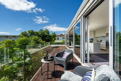 Photo of property in 1/14 Rothesay Bay Road, Rothesay Bay, Auckland, 0630