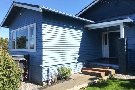 Photo of property in 25 Omar Street, Khandallah, Wellington, 6035