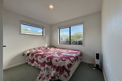Photo of property in 14a Mason Street, Moera, Lower Hutt, 5010