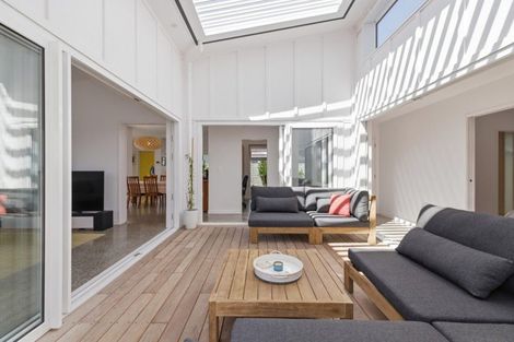 Photo of property in 47a Golf Road, Mount Maunganui, 3116