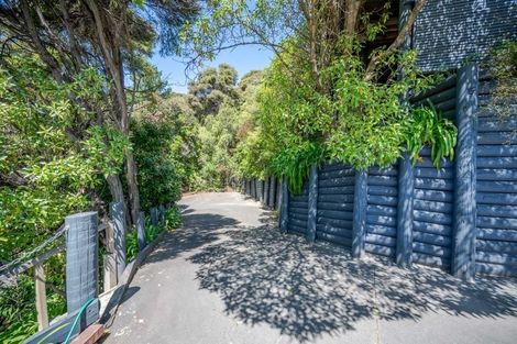 Photo of property in 33 Kingfisher Road, Takamatua, 7581