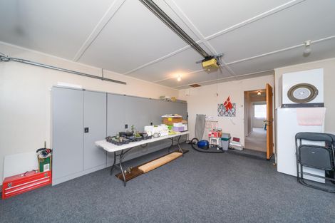 Photo of property in 1 Mcarthur Street, Terrace End, Palmerston North, 4410