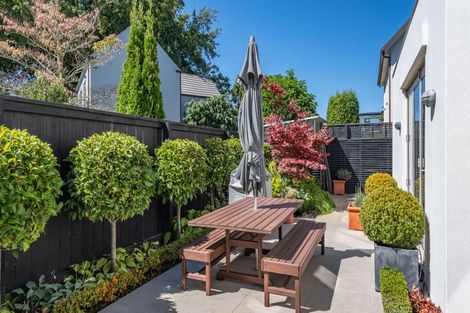 Photo of property in 42 Mcdougall Avenue, St Albans, Christchurch, 8014