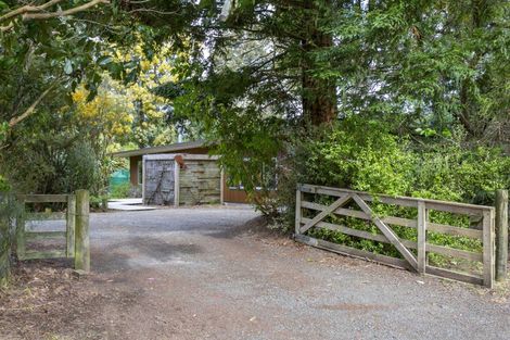 Photo of property in 69 Gillespie Place, Acacia Bay, Taupo, 3385