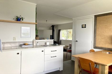 Photo of property in 69 Puke Road, Kumeu, 0891