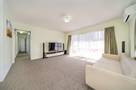 Photo of property in 614f2- Fergusson Drive, Trentham, Upper Hutt, 5018