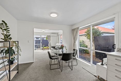 Photo of property in 94 Wainui Street, Riccarton, Christchurch, 8041