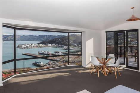 Photo of property in 9 Randolph Terrace, Lyttelton, 8082