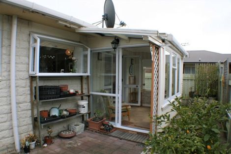 Photo of property in 13 Kent Street, Levin, 5510