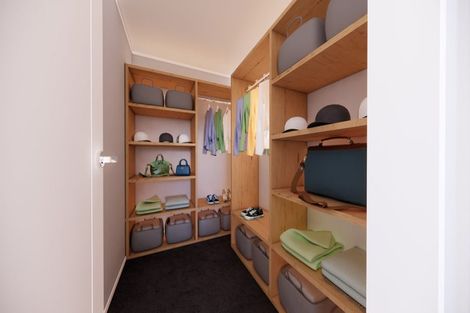 Photo of property in 32 Evergreen Parade, Rosehill, 2113