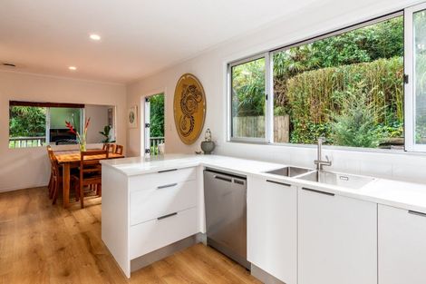 Photo of property in 83 Pleasant Road, Glen Eden, Auckland, 0602