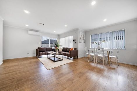 Photo of property in 16 Hihi Avenue, Takanini, 2112