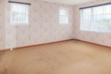 Photo of property in 18 Hulke Street, Foxton, 4814