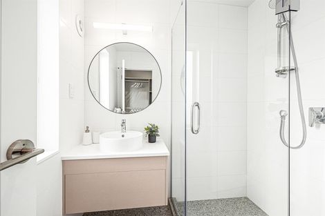 Photo of property in 17a Alexander Avenue, Torbay, Auckland, 0630