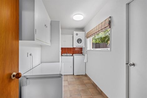 Photo of property in 14a Jamell Place, Avonhead, Christchurch, 8042