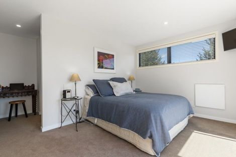 Photo of property in 40 Mcadam Drive, Jacks Point, Queenstown, 9371