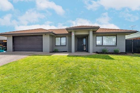 Photo of property in 17 Burgundy Court, Rototuna, Hamilton, 3210