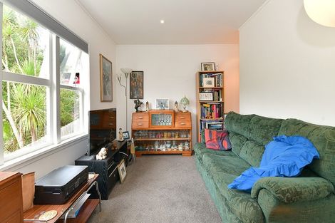 Photo of property in 7 Mangakura Road, Helensville, 0800