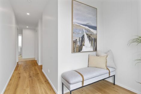 Photo of property in 9/2 Wilton Street, Westown, New Plymouth, 4310