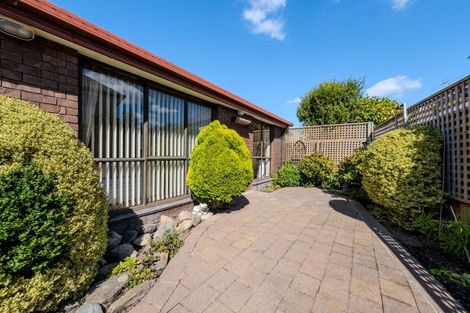 Photo of property in 35 Picton Avenue, Riccarton, Christchurch, 8011