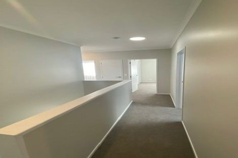 Photo of property in 120 Symes Drive, Red Beach, 0932