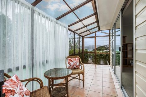 Photo of property in 129 Kahu Road, Paremata, Porirua, 5024