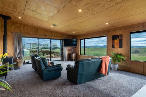 Photo of property in 380 Thorburn Road, Waikouaiti, 9472