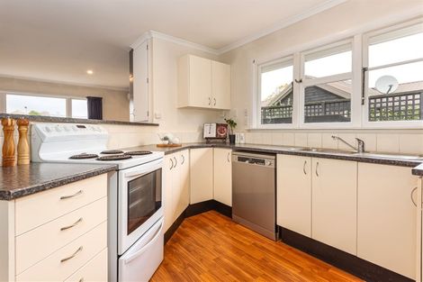 Photo of property in 23 Mappleton Avenue, Burnside, Christchurch, 8053