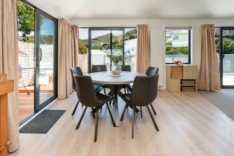 Photo of property in 173a Severn Street, Island Bay, Wellington, 6023