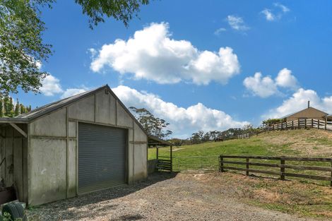 Photo of property in 11 Pineview Lane, Helensville, 0875