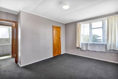 Photo of property in 1 Avon Street, Stratford, 4332