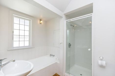 Photo of property in 13 Buchanan Street, Wadestown, Wellington, 6012