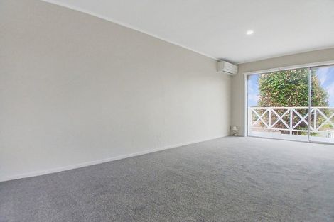 Photo of property in 1/11 Talavera Place, Te Atatu South, Auckland, 0602