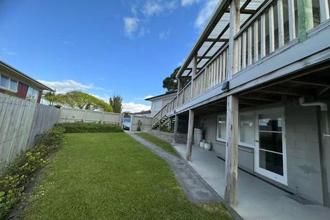 Photo of property in 3 Uppingham Crescent, Hillcrest, Auckland, 0627