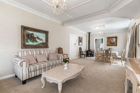 Photo of property in 8 Pascal Street, Palmerston North, 4410