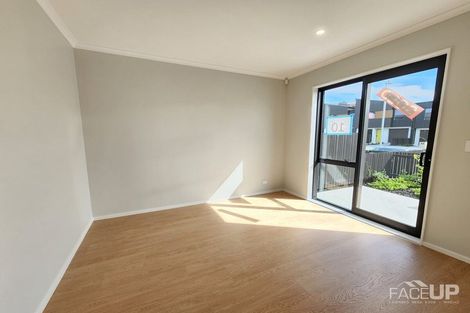 Photo of property in 19 Hema Road, Hobsonville, Auckland, 0616