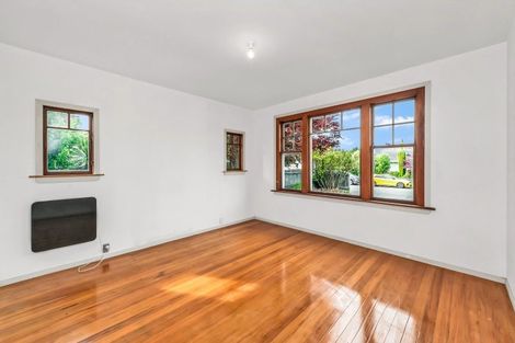 Photo of property in 1/5 Winters Road, Redwood, Christchurch, 8051