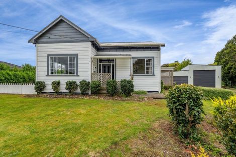 Photo of property in 18 Pembroke Road, Stratford, 4332