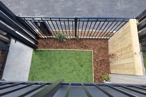 Photo of property in 231u8 Marine Parade, Seatoun, Wellington, 6022