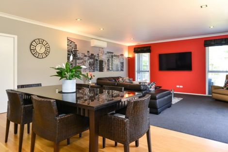 Photo of property in 13 Isobel Hodgson Drive, Cambridge, 3434