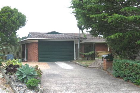 Photo of property in 33 Tree View Avenue, Glenfield, Auckland, 0629