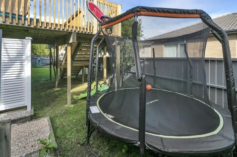 Photo of property in 622 East Coast Road, Pinehill, Auckland, 0630