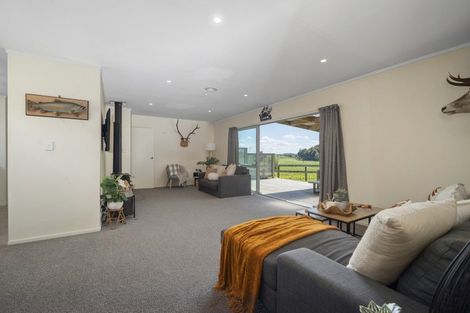 Photo of property in 1168 Oturoa Road, Hamurana, Rotorua, 3072