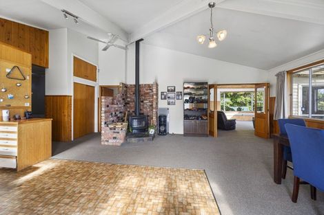 Photo of property in 235 Manutahi Road, Manutahi, Patea, 4598
