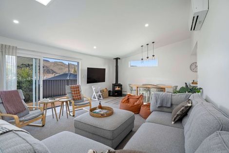 Photo of property in 54a Ray Street, Cromwell, 9310