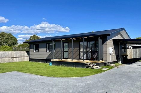 Photo of property in 18b Strowan Avenue, Fairfield, Hamilton, 3214