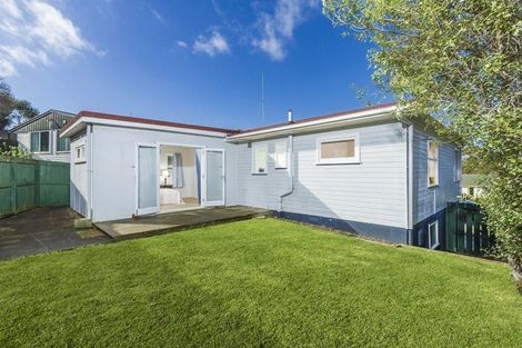 Photo of property in 22 Alamein Avenue, Belmont, Auckland, 0622