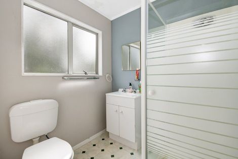Photo of property in 2/26 Kestrel Heights, Arkles Bay, Whangaparaoa, 0932
