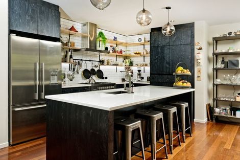 Photo of property in 27 Newbury Place, Schnapper Rock, Auckland, 0632