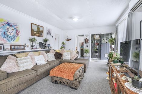 Photo of property in 14 George Street, Morrinsville, 3300